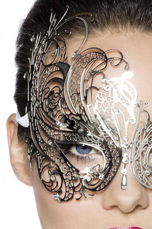 Extravagant metalen masker zilver