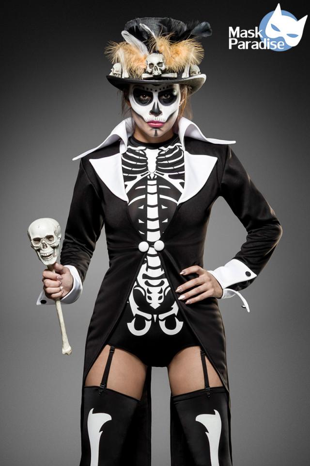 Voodoo Priestess: Voodoo Priestess