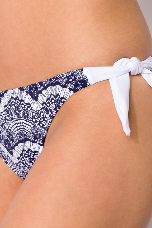 bikini wit kantpatroon